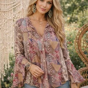 Mystree Women Patchwork Floral Print Bell Sleeve Boho Blouse Festival Small